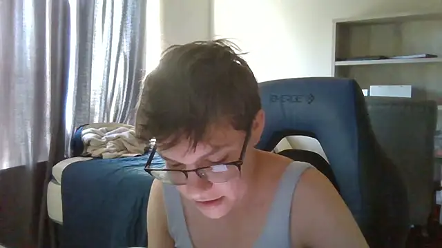 KaliSnow199623 online show from September 20, 12:11 am