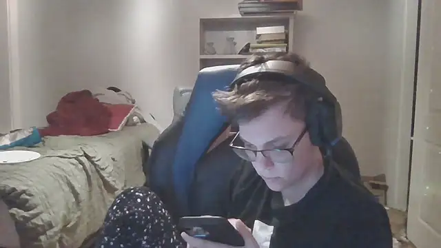 KaliSnow199623 online show from January 8, 2:03 am