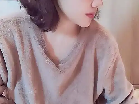 Snapshot of Pink_cream chatting on December 28, 1:18 am Pink cream online show from December 28, 1:18 am