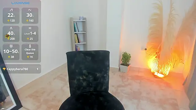 AnntoniaWood online show from March 19, 7:17 pm