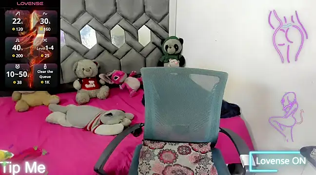 party star  online show from March 18, 2:15 pm