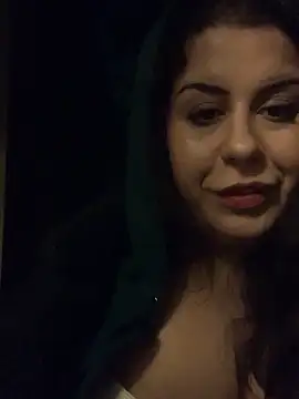 Snapshot of holyeroticss chatting on November 22, 3:16 am holyeroticss online show from November 22, 3:16 am