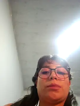 mmmVirginia online show from March 29, 10:43 pm