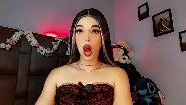 Snapshot of Marian_LV chatting on October 3, 11:07 am Marian LV online show from October 3, 11:07 am