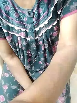 Snapshot of sexyrapa chatting on December 25, 1:09 pm sexyrapa online show from December 25, 1:09 pm