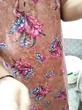 Snapshot of sexyrapa chatting on January 3, 3:38 am sexyrapa online show from January 3, 3:38 am