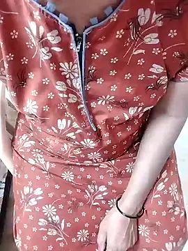 Snapshot of sexyrapa chatting on January 10, 8:51 am sexyrapa online show from January 10, 8:51 am