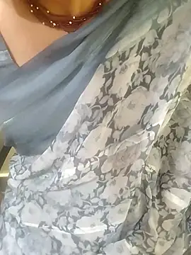 Snapshot of sexyrapa chatting on March 6, 5:35 am sexyrapa online show from March 6, 5:35 am