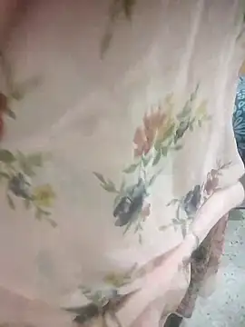 Snapshot of sexyrapa chatting on October 22, 4:02 am sexyrapa online show from October 22, 4:02 am