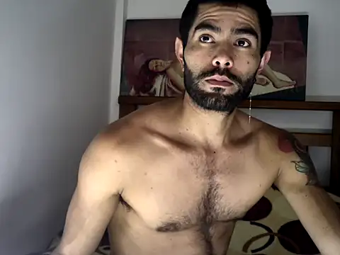 Snapshot of hideonbush051 chatting on November 5, 2:28 pm hideonbush051 online show from November 5, 2:28 pm