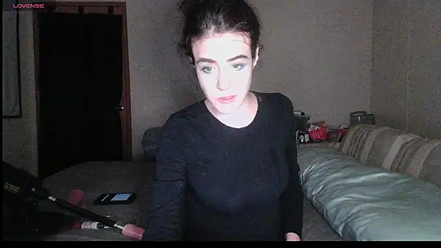 rileyyb  online show from July 9, 11:53 pm