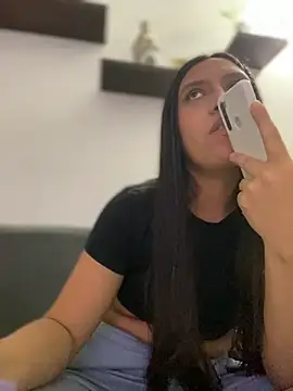Snapshot of Salome_golvert chatting on December 2, 10:45 pm Salome golvert online show from December 2, 10:45 pm