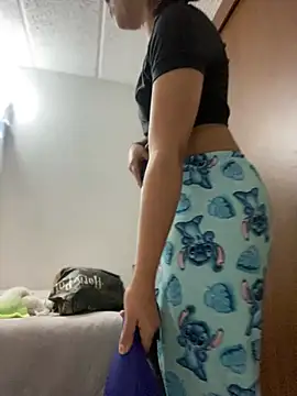 Snapshot of Salome_golvert chatting on February 1, 6:40 pm Salome golvert online show from February 1, 6:40 pm