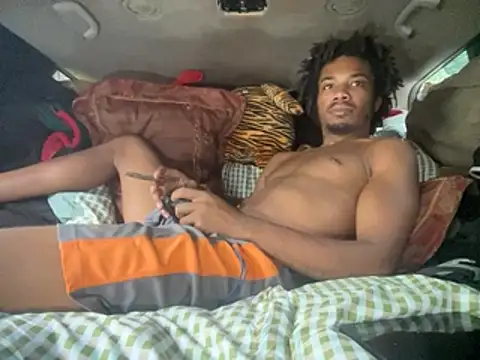 SlimeCrownzOut5 online show from April 17, 9:29 pm