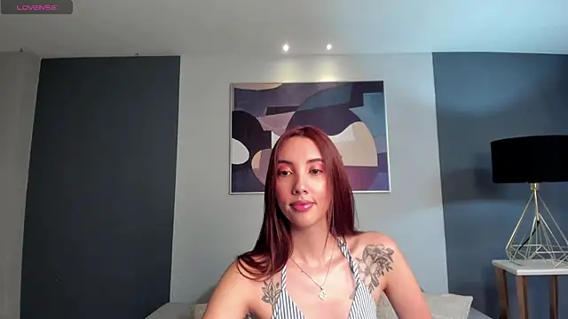 Snapshot of AnaisNin chatting on December 20, 9:16 am AnaisNin online show from December 20, 9:16 am
