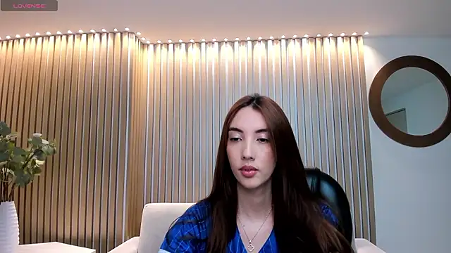 Snapshot of AnaisNin chatting on February 2, 11:42 am AnaisNin online show from February 2, 11:42 am