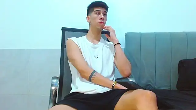Snapshot of jhony-sex chatting on April 24, 8:39 am jhony-sex online show from April 24, 8:39 am