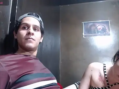 blackwolf whitebee online show from November 15, 3:48 am