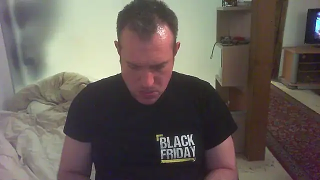 Snapshot of Mike_12hot chatting on December 20, 8:16 pm Mike 12hot online show from December 20, 8:16 pm