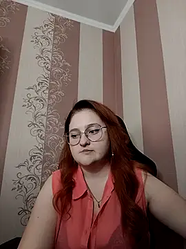 WhiteBellaX online show from February 18, 7:48 am