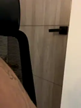 Snapshot of IrisBaker chatting on November 26, 9:27 pm IrisBaker online show from November 26, 9:27 pm