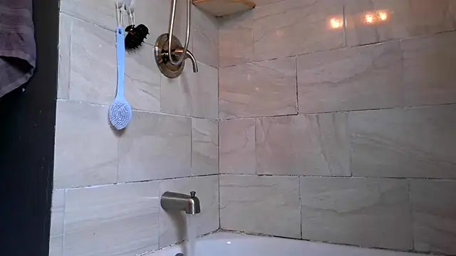 paytonkelly online show from September 13, 7:57 pm