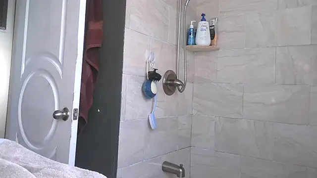 Snapshot of paytonkelly chatting on January 8, 3:25 pm paytonkelly online show from January 8, 3:25 pm