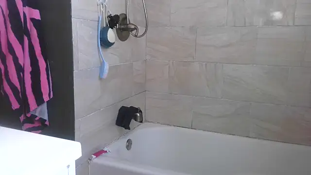 Snapshot of paytonkelly chatting on February 8, 3:37 pm paytonkelly online show from February 8, 3:37 pm