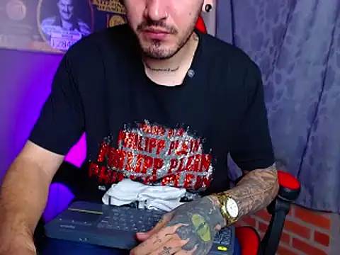 Snapshot of smoker445 chatting on March 14, 12:40 pm smoker445 online show from March 14, 12:40 pm