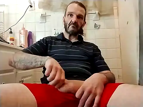 Snapshot of mebmeb24 chatting on December 5, 7:49 am mebmeb24 online show from December 5, 7:49 am