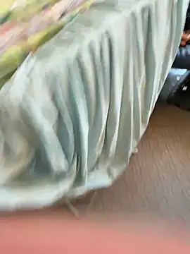 Huncutkuki online show from February 18, 3:43 pm