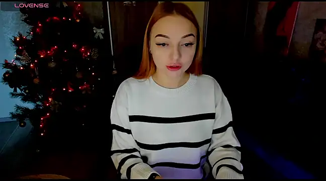 Snapshot of Stella__Cox chatting on December 27, 6:35 am Stella Cox online show from December 27, 6:35 am