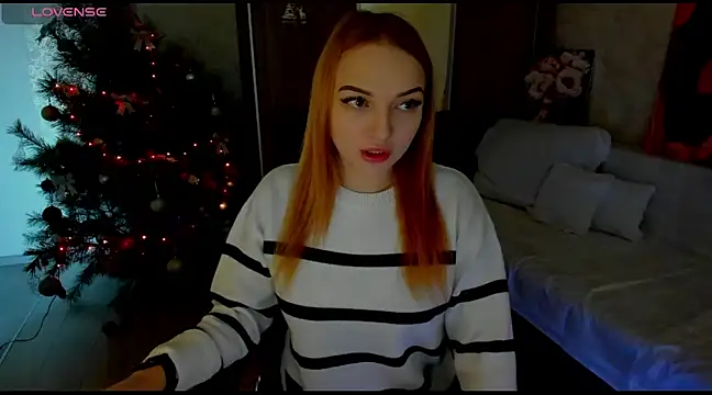 Snapshot of Stella__Cox chatting on January 2, 6:29 am Stella Cox online show from January 2, 6:29 am