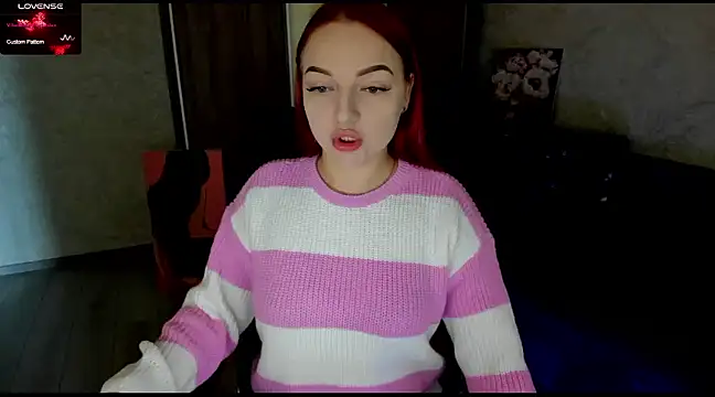 Snapshot of Stella__Cox chatting on February 1, 6:21 am Stella Cox online show from February 1, 6:21 am