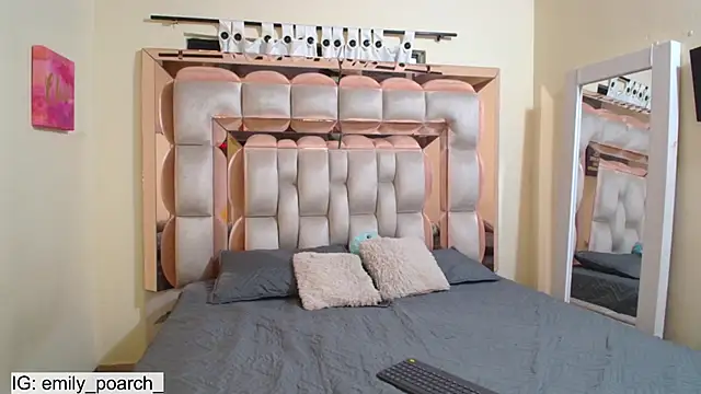 emilyaboott online show from February 21, 12:27 am