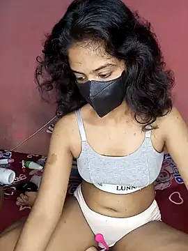 nadeeshakodituwakku online show from February 5, 7:18 am