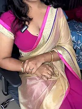 Tanvi-patil online show from December 2, 4:31 pm