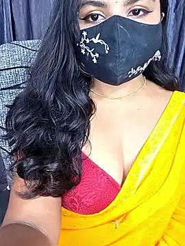 Snapshot of Tanvi-patil chatting on May 17, 7:21 pm Tanvi-patil online show from May 17, 7:21 pm