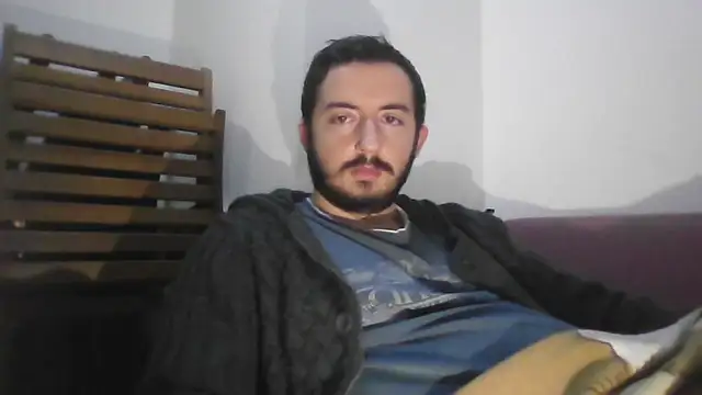 laynufff online show from December 27, 3:37 pm