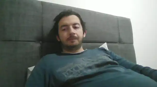 laynufff online show from February 2, 5:42 am