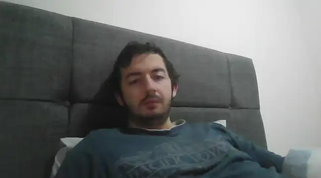 laynufff online show from February 6, 6:18 am