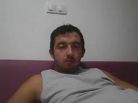 laynufff online show from September 17, 5:47 pm