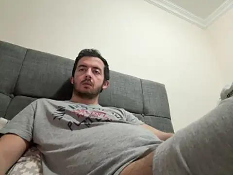 laynufff online show from May 24, 5:51 pm