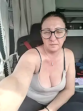 cuplubijoanna online show from March 23, 12:42 pm