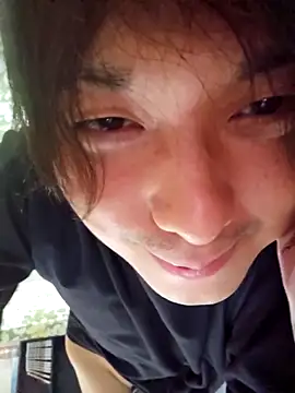 Snapshot of MANNZAAo06 chatting on October 8, 4:10 am MANNZAAo06 online show from October 8, 4:10 am