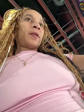 Shuggabutt online show from September 20, 2:56 am