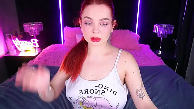 CarolinaDia online show from December 12, 6:36 am