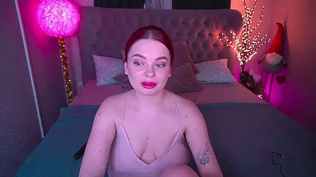 CarolinaDia online show from January 8, 9:44 pm