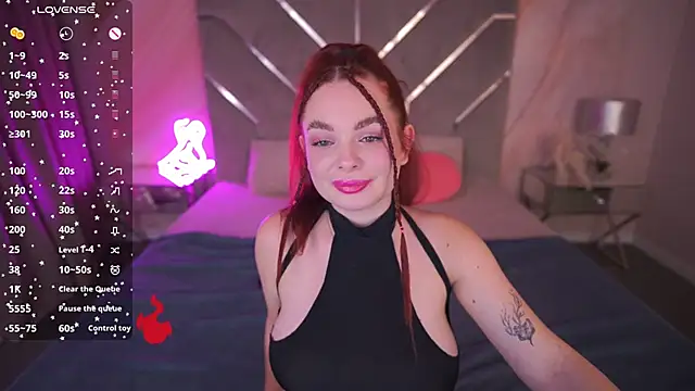 CarolinaDia online show from March 22, 11:42 pm