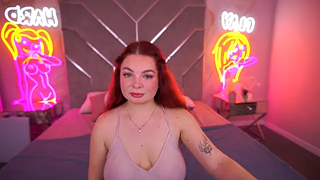 Snapshot of CarolinaDia chatting on November 7, 8:42 pm CarolinaDia online show from November 7, 8:42 pm